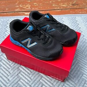 Wide Toddler Sneakers